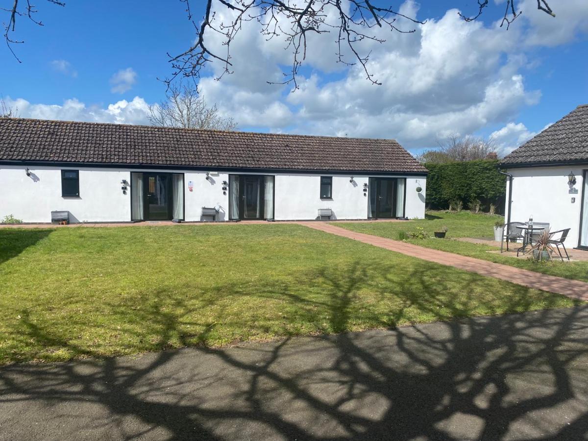Number 2, Lytton Tree Lodge, Reydon, Southwold Экстерьер фото
